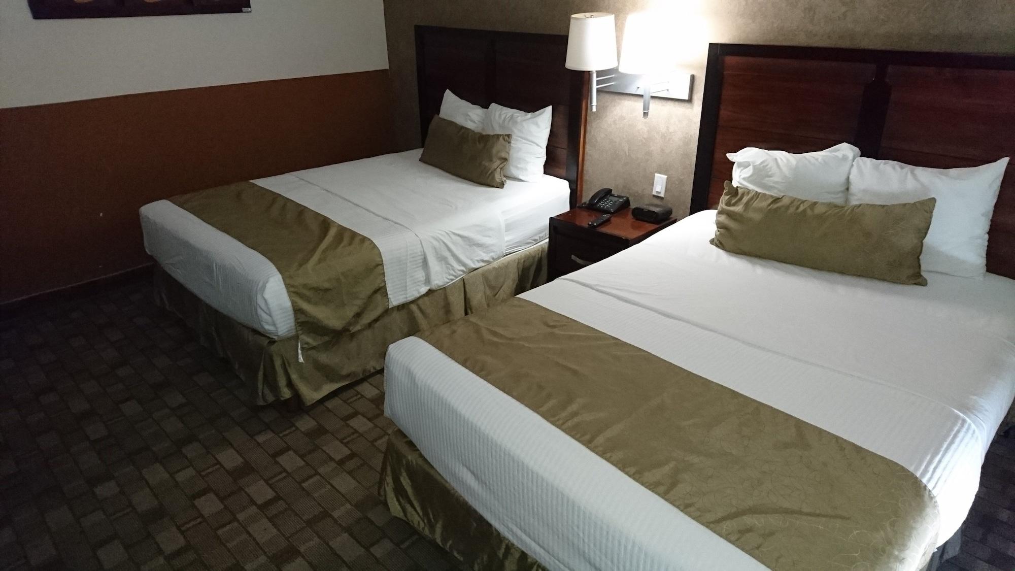 Comfort Inn Chihuahua Bagian luar foto